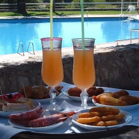 Chalet Camping Vilanova Park 2 *